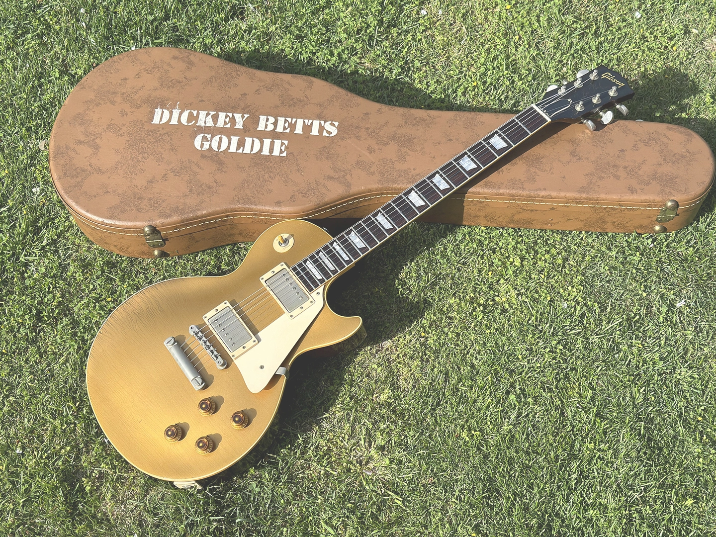 gibson_1957_lespaul_goldtop_43_07.png