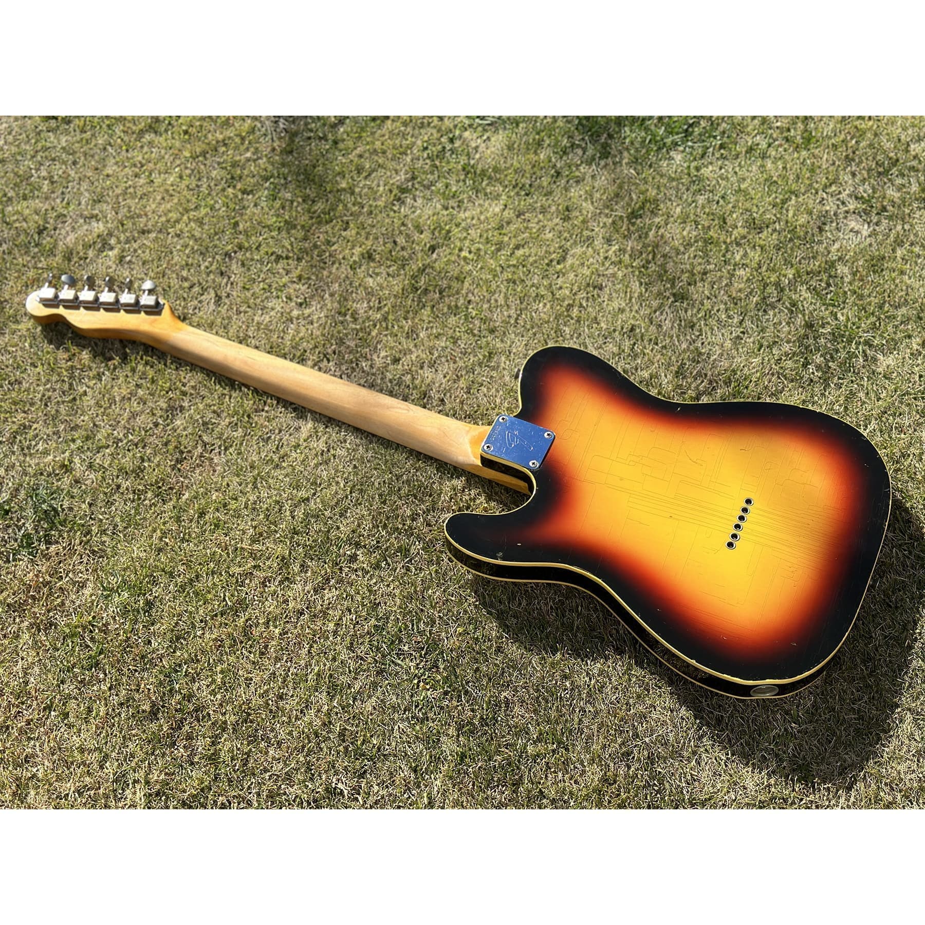 66_customtelecaster_15.jpg