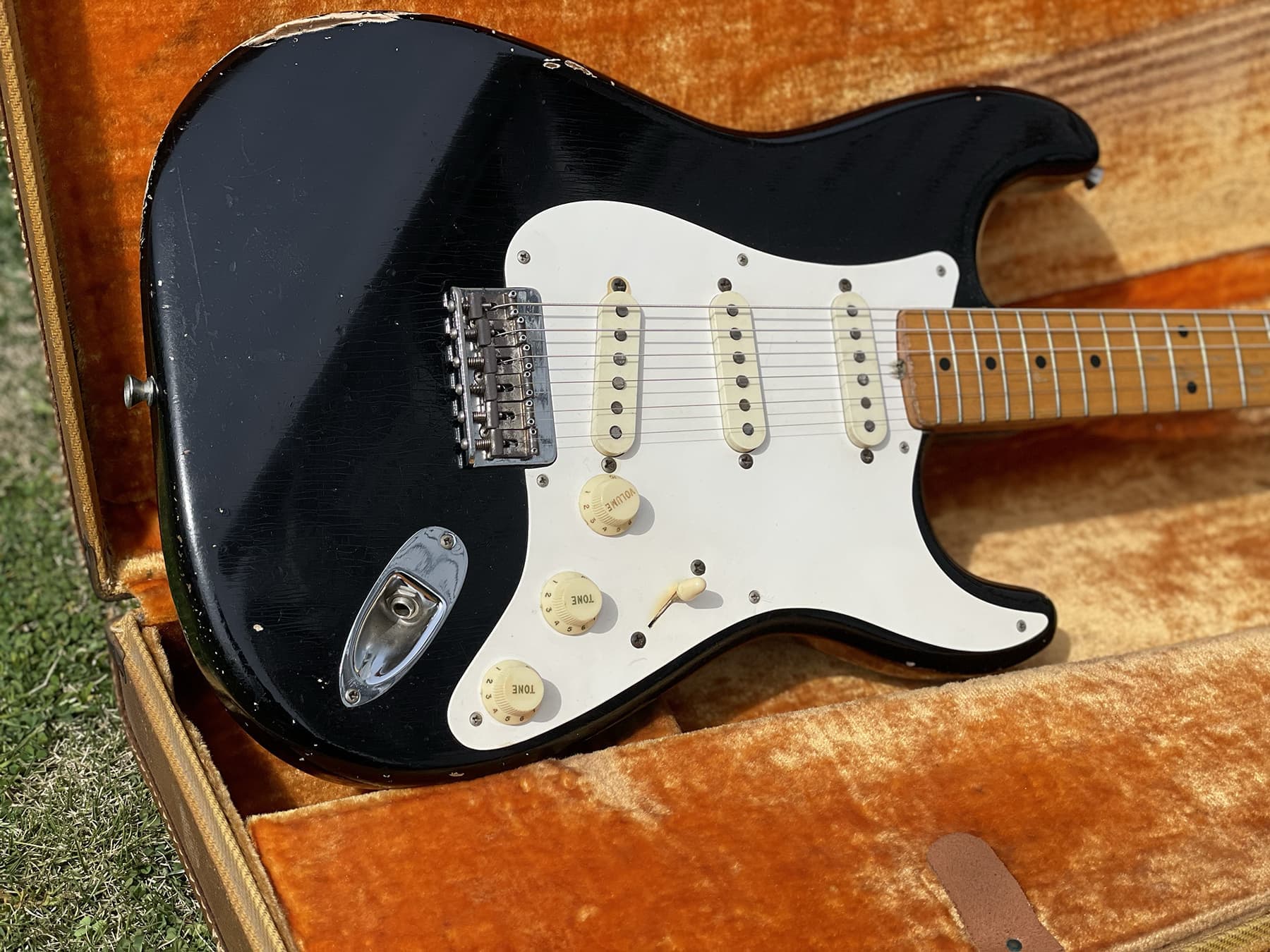 1957_strat_43_06.jpg