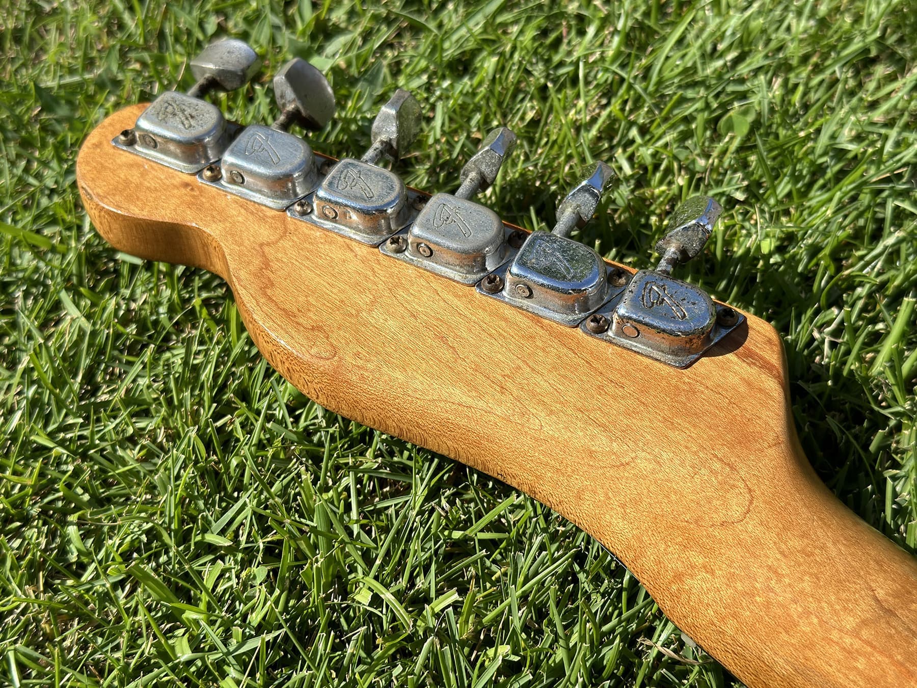 fender_1968_telecaster_43_06.jpg